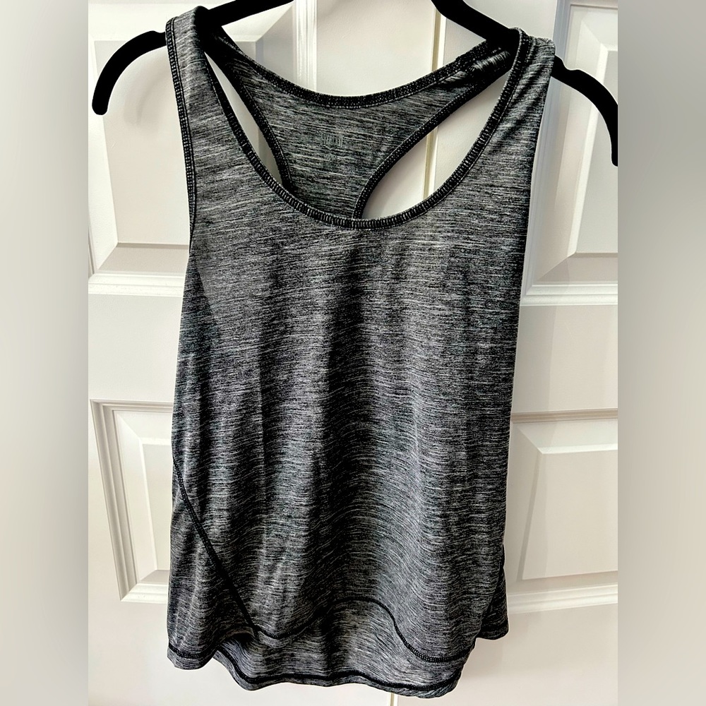 Workout Tank Size Medium